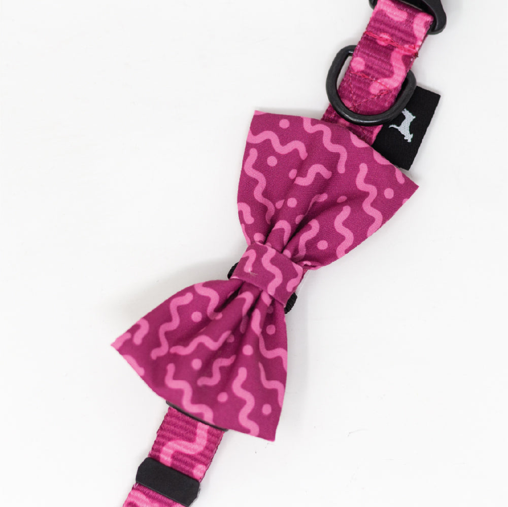 Collar Con Moño Para Perro Jack Pet Style Con Cintilla Reforzada, Costuras De Refuerzo En Forma De Zigzag Y Herraje De Acero Reforzado Con Punto De Soldadura. Color Fucsia. - Mediano - tienddy.com